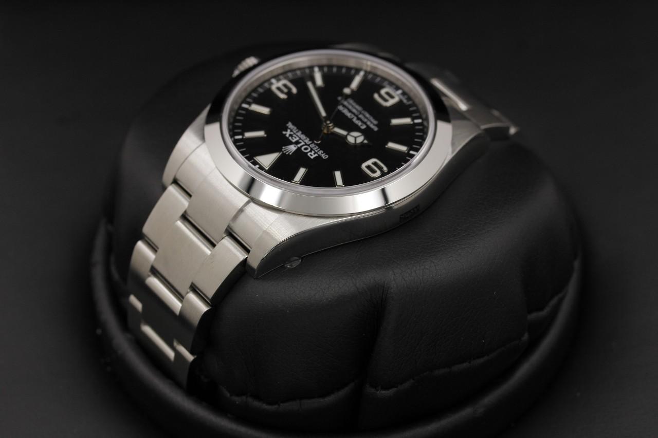 Watch Image 5