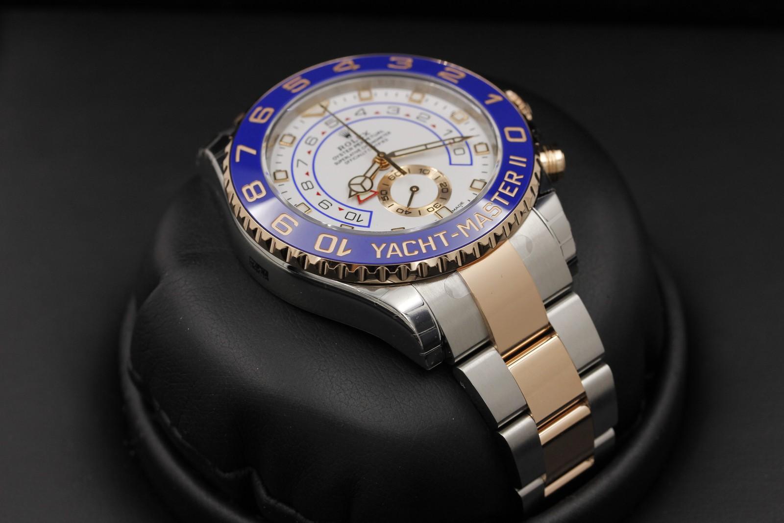 Watch Image 6