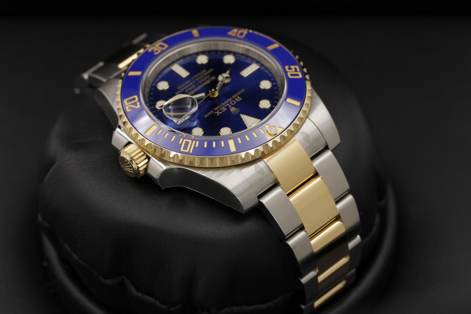 Watch Image 4