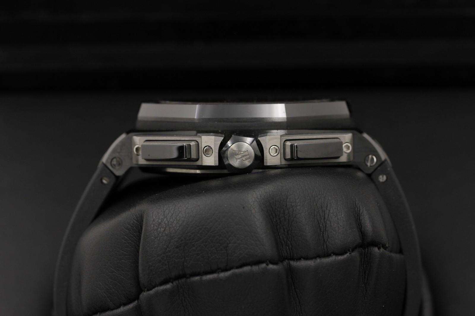 Watch Image 3