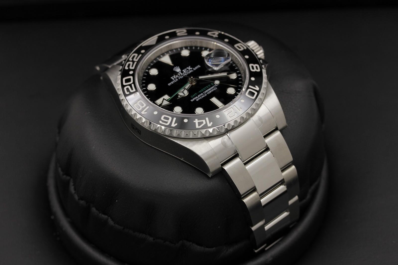 Watch Image 6