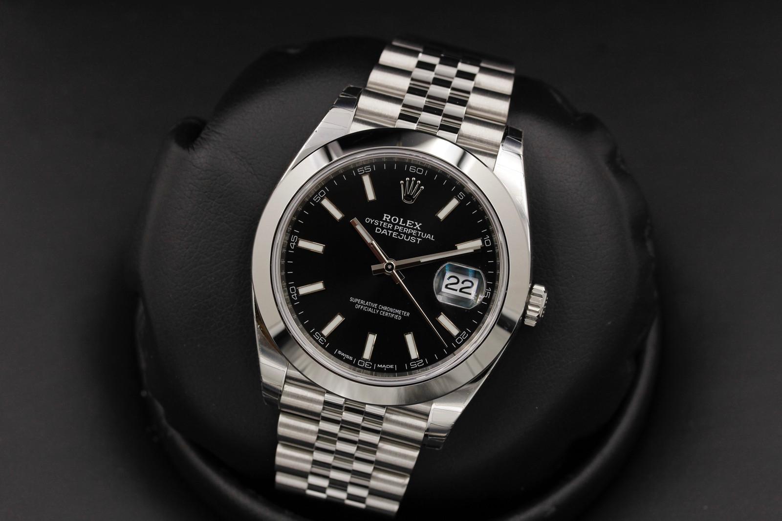 Watch Image 8