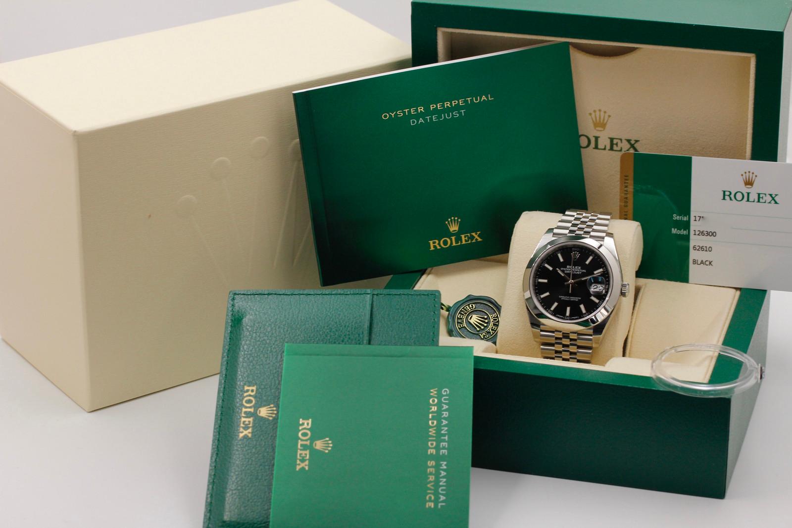 Watch Image 11