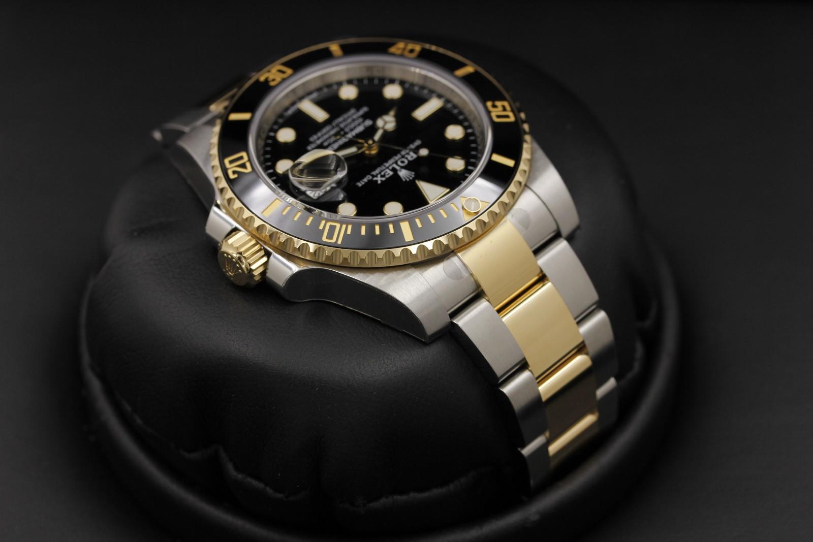 Watch Image 4