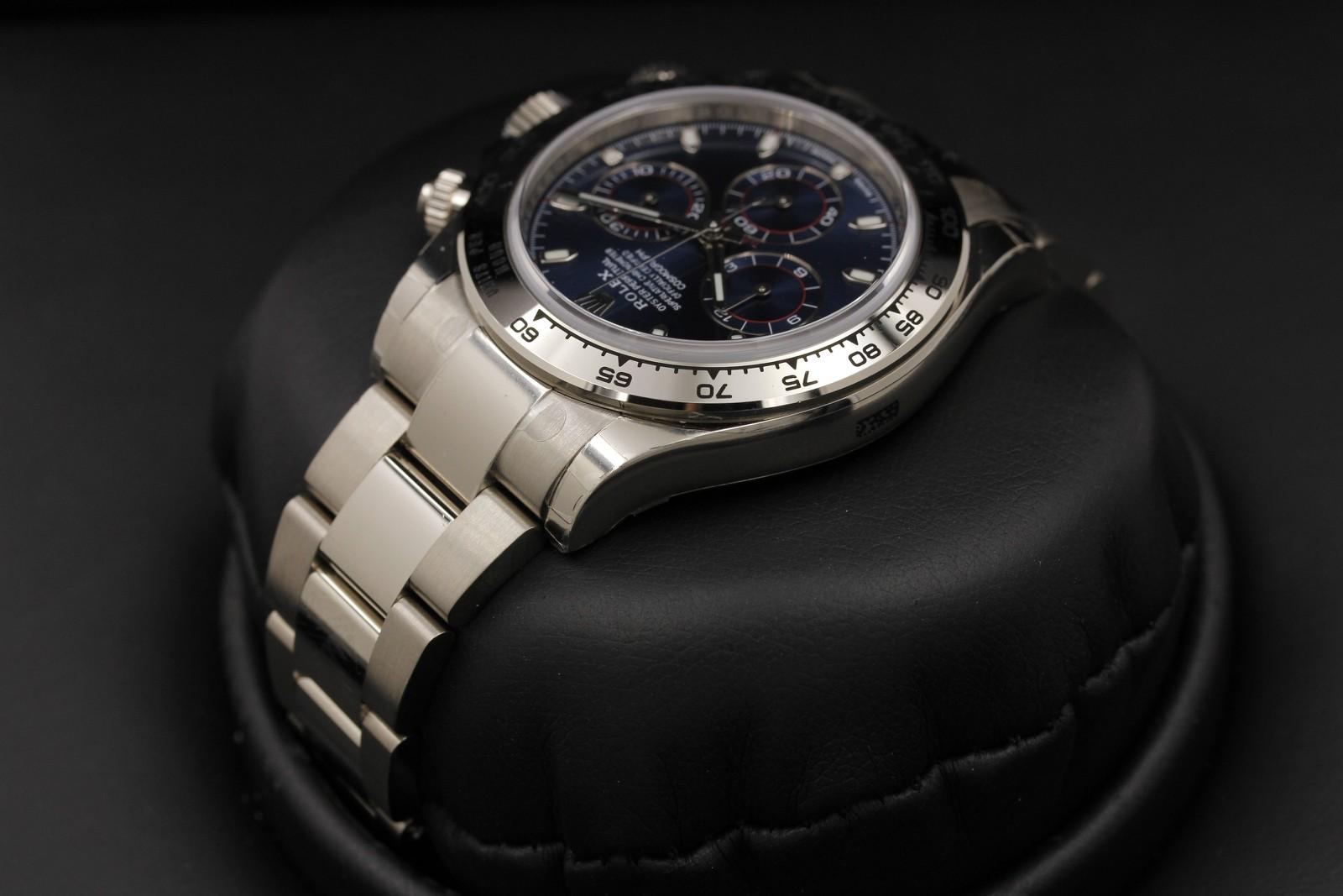 Watch Image 5