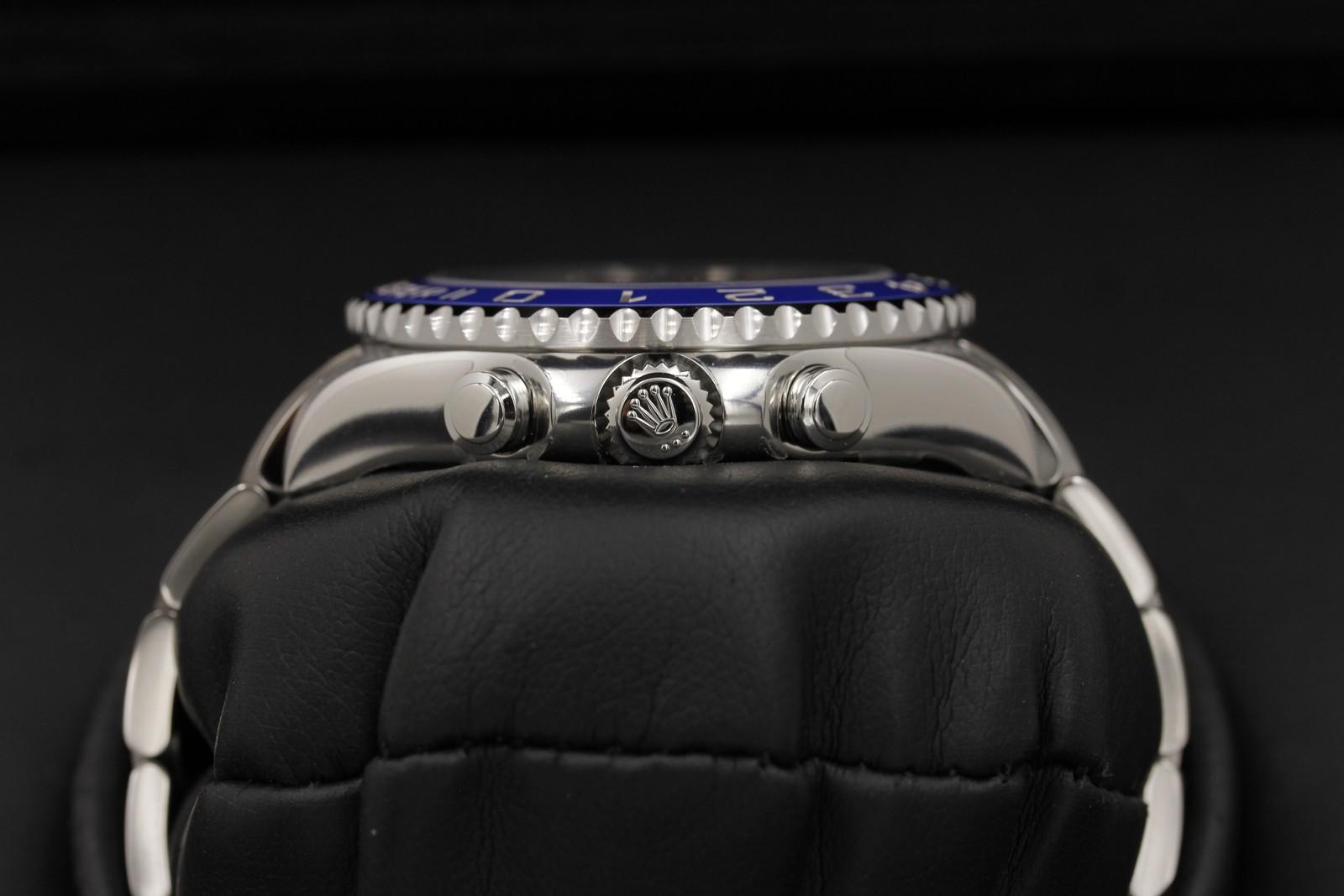 Watch Image 3
