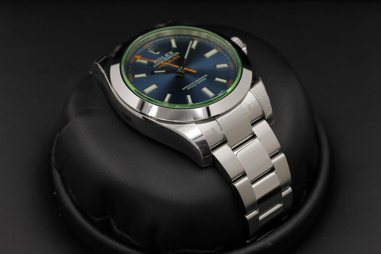 Watch Image 6
