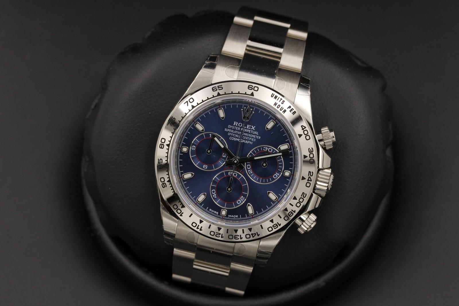 Watch Image 9
