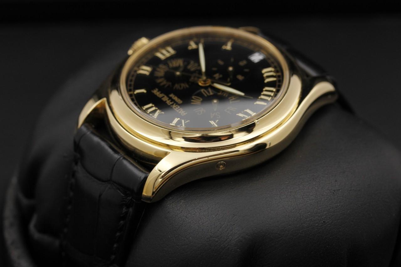 Watch Image 5