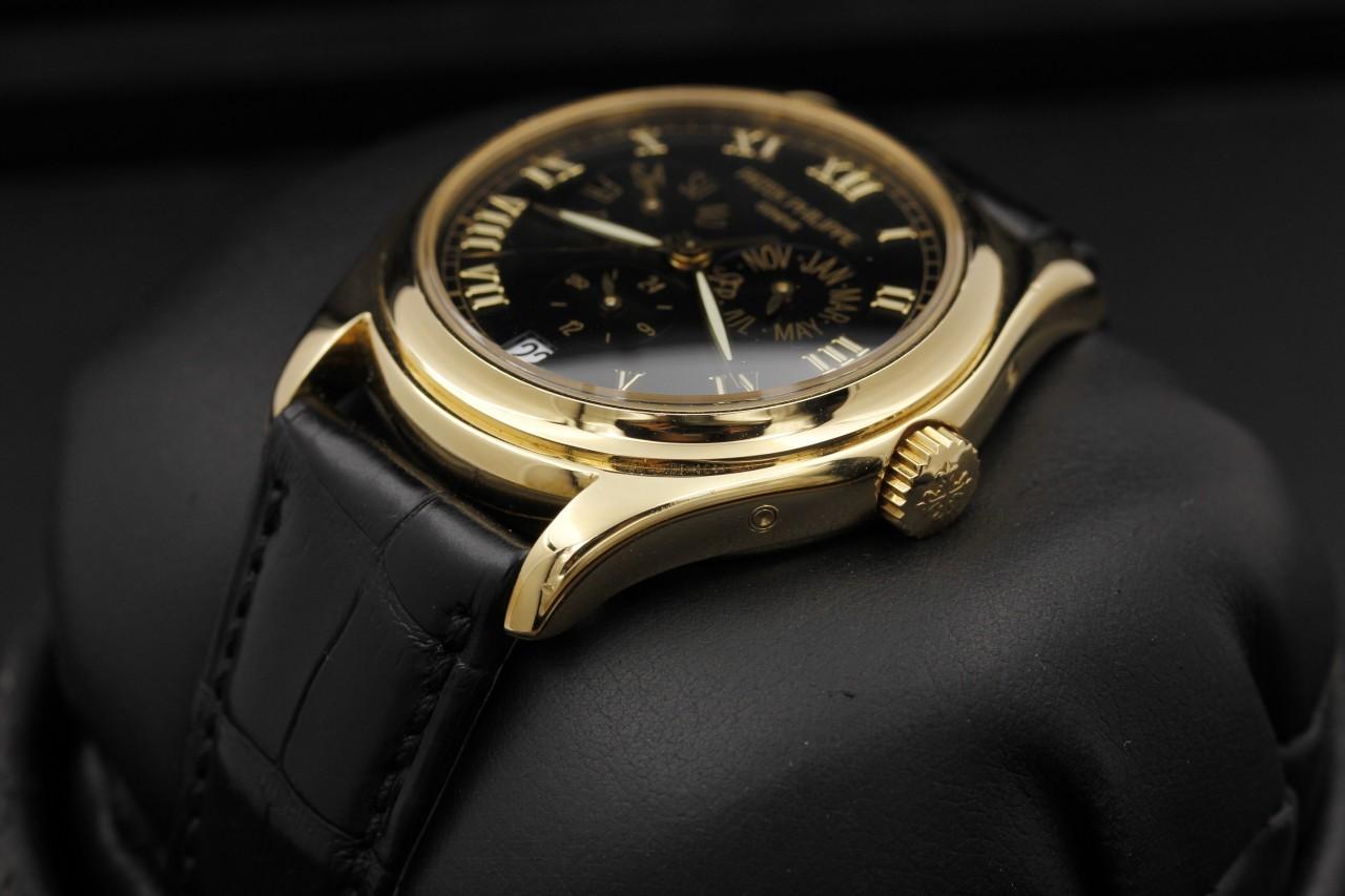 Watch Image 4