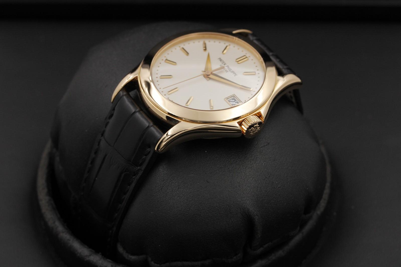 Watch Image 2