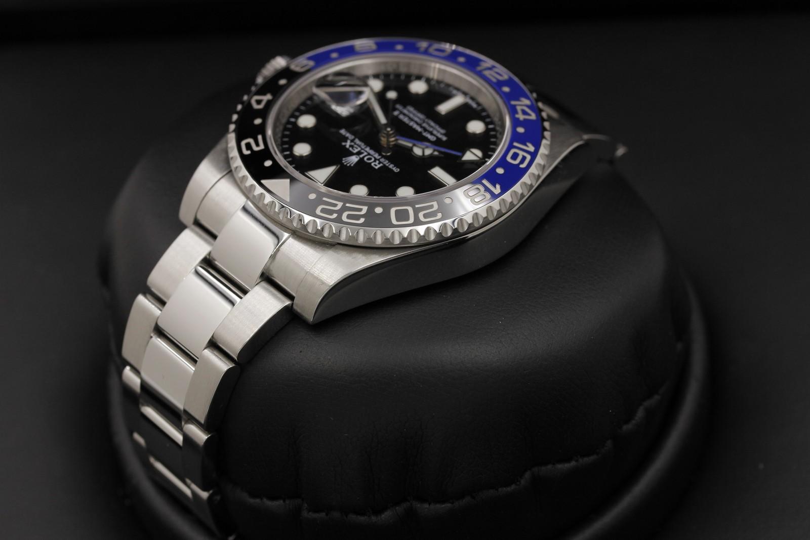 Watch Image 5