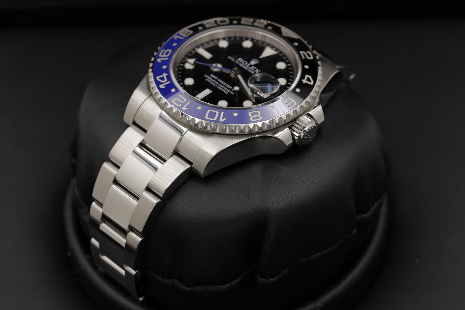 Watch Image 2