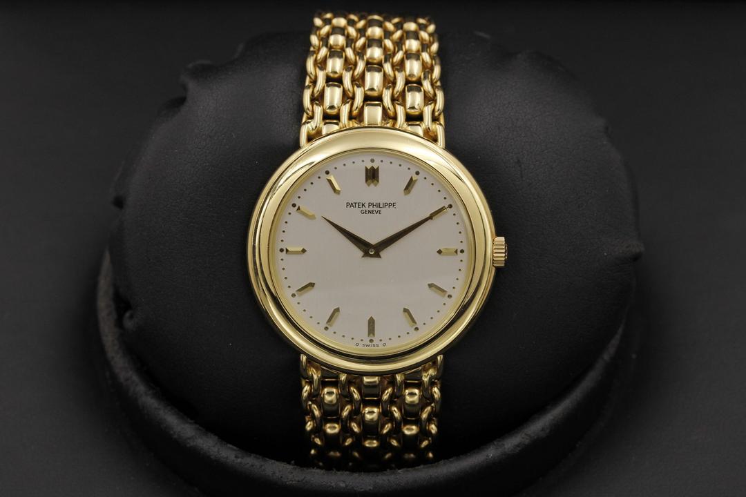 Patek Philippe Calatrava 5032