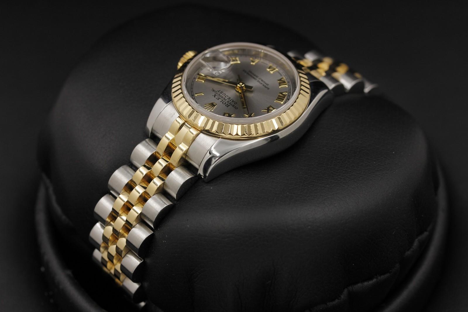 Watch Image 5
