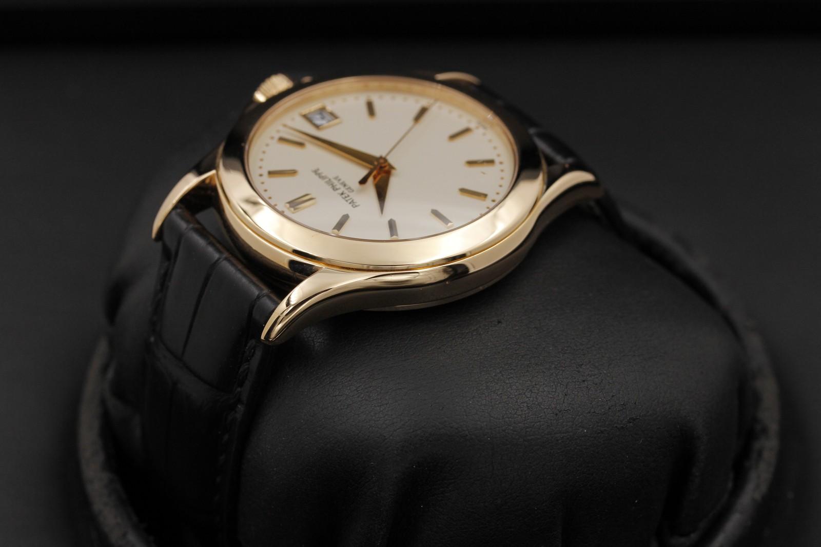 Watch Image 5