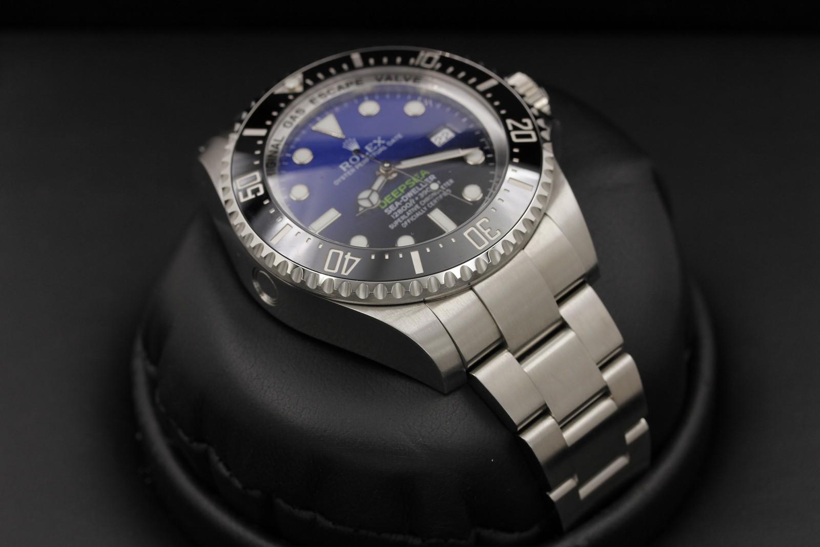 Watch Image 6