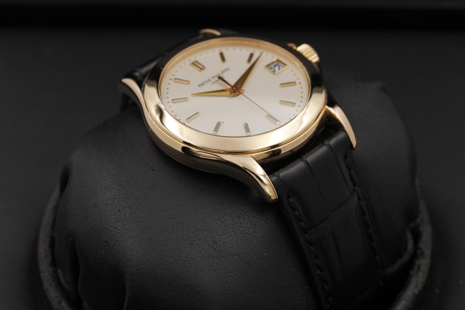Watch Image 6