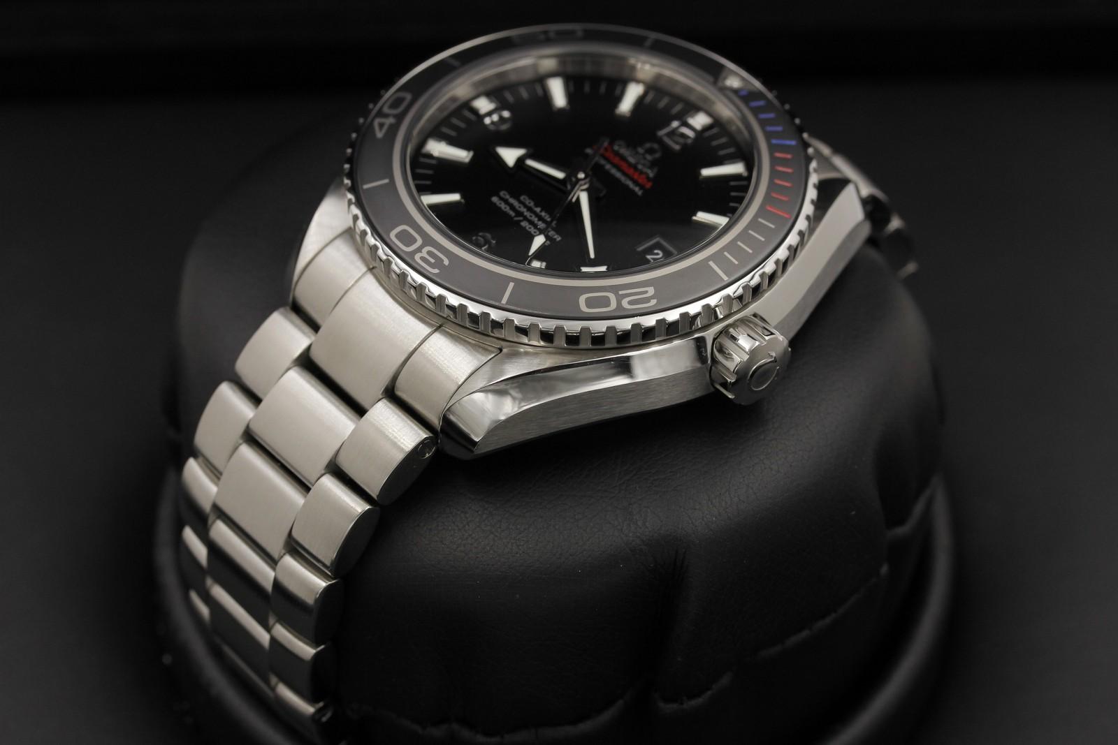 Watch Image 2