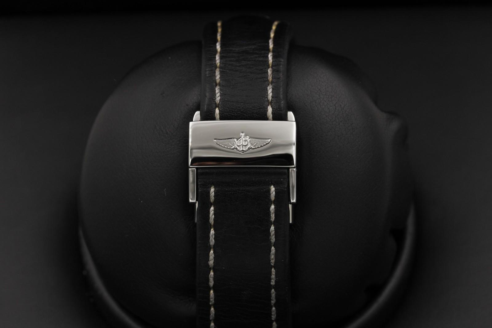 Watch Image 8