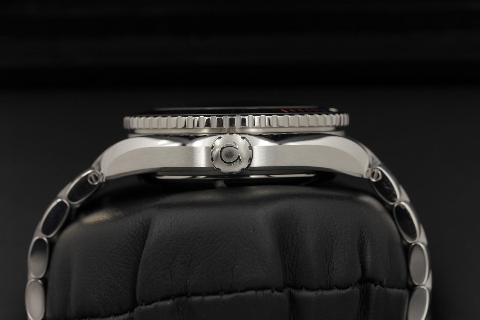Watch Image 3