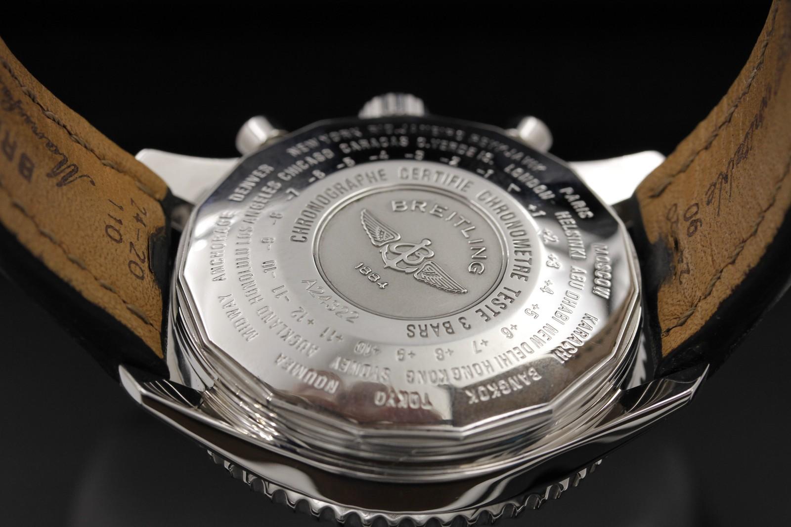 Watch Image 11