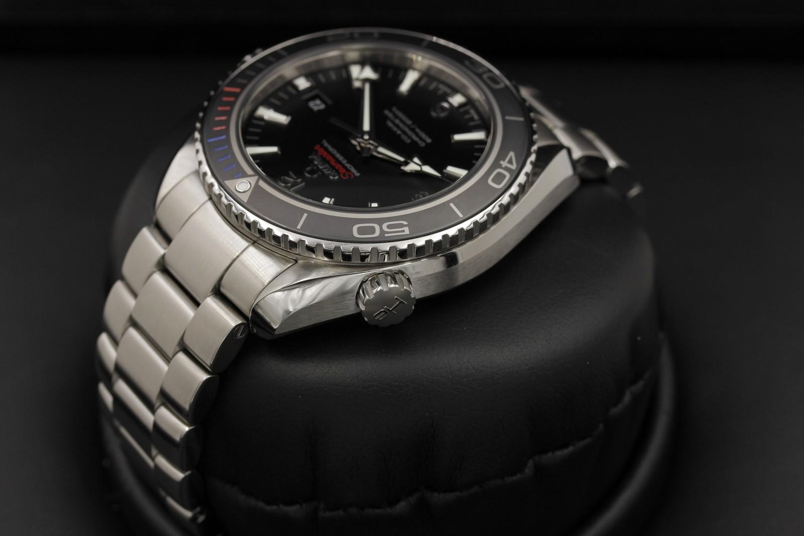 Watch Image 5