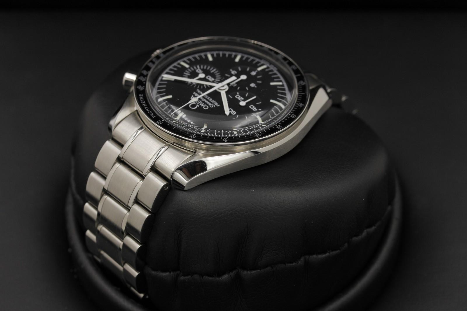 Watch Image 5