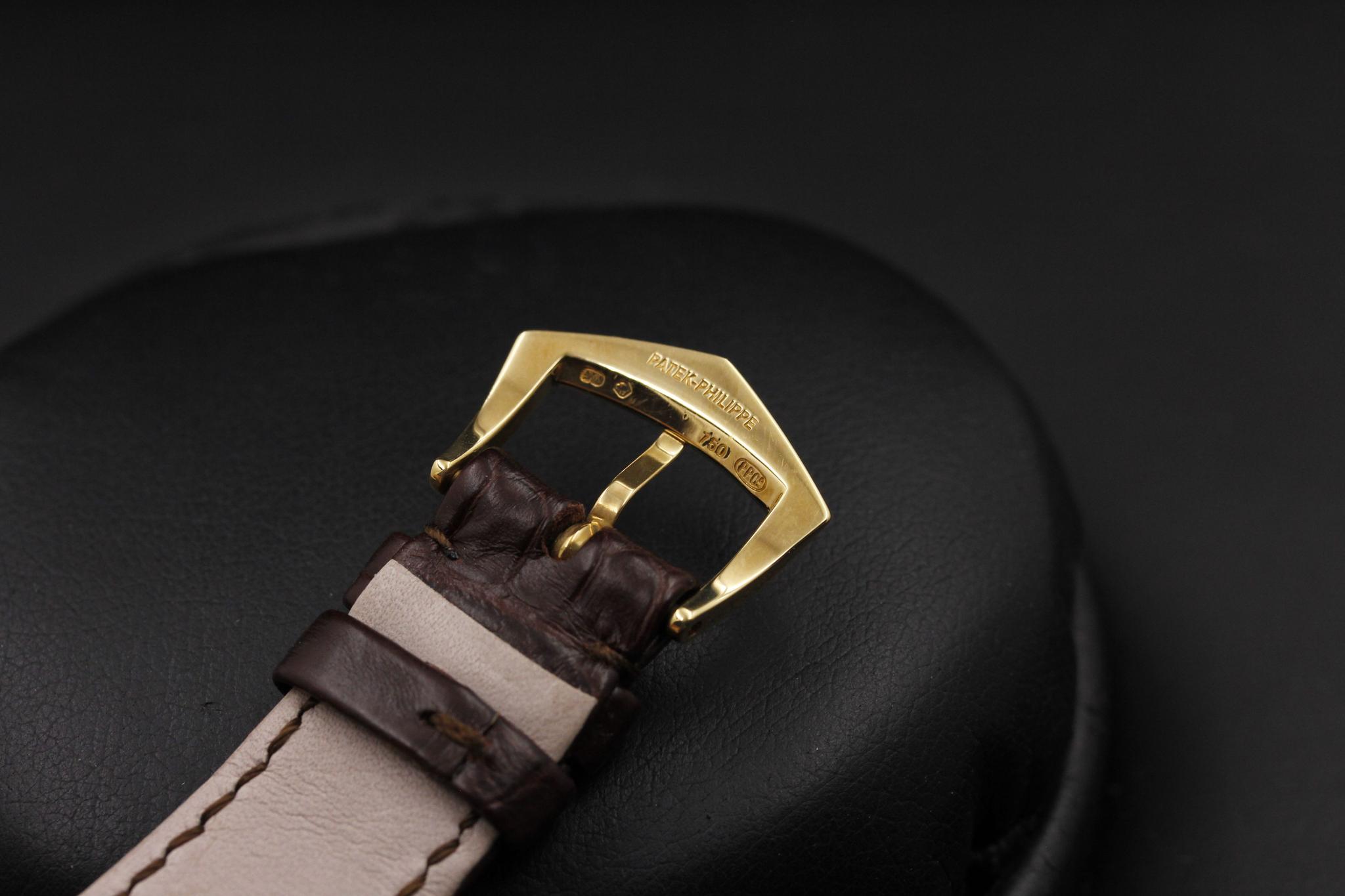 Watch Image 8