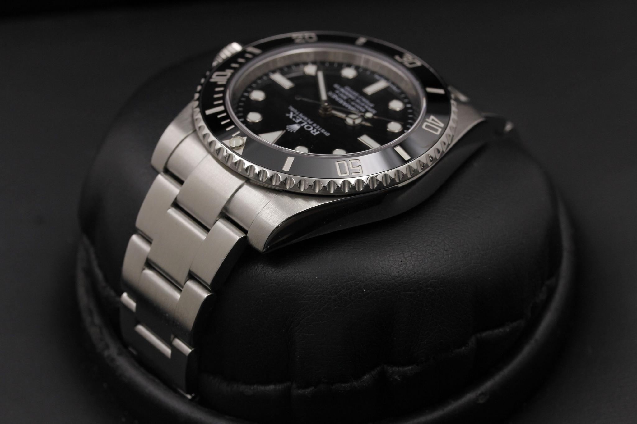 Watch Image 5