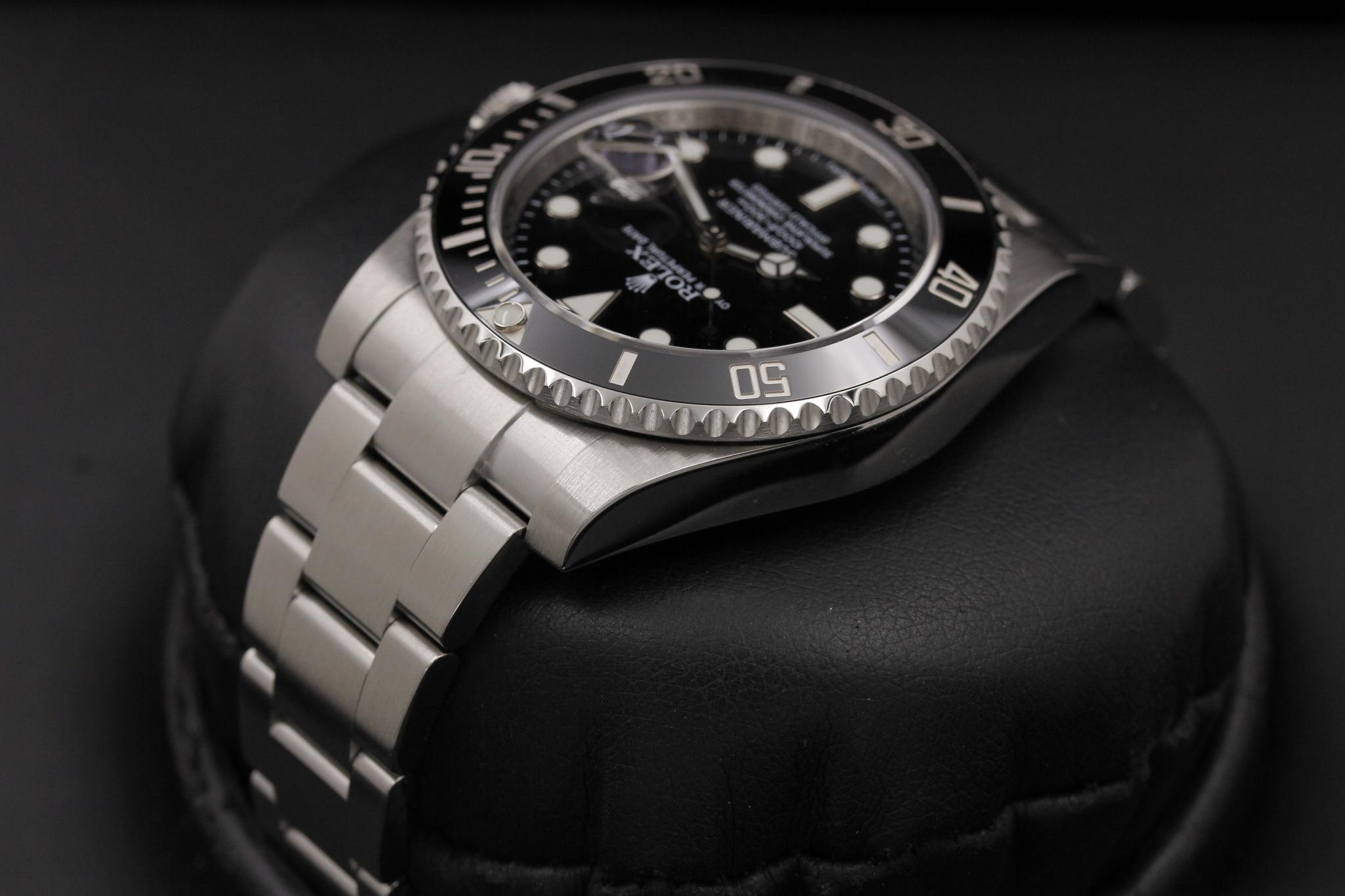 Watch Image 5