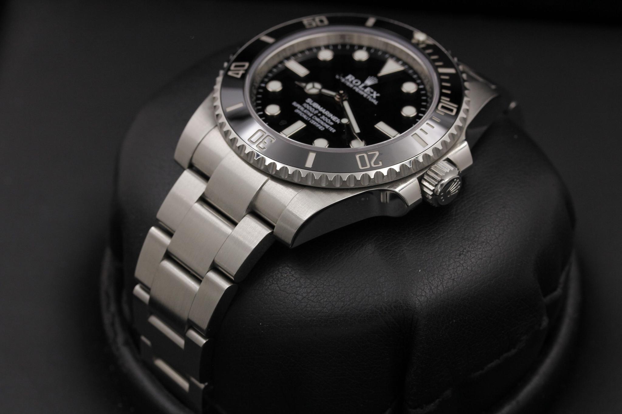 Watch Image 2