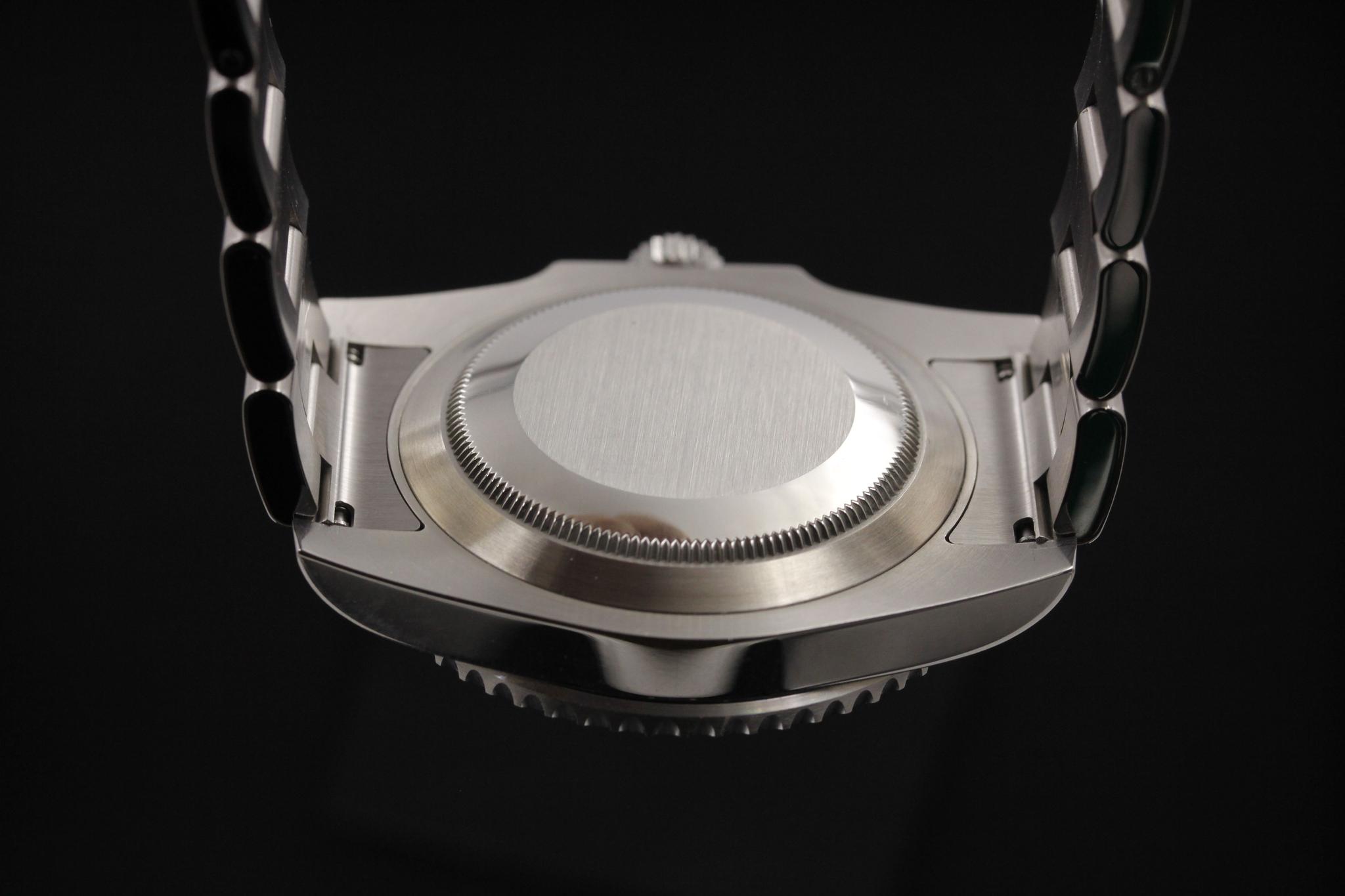 Watch Image 7