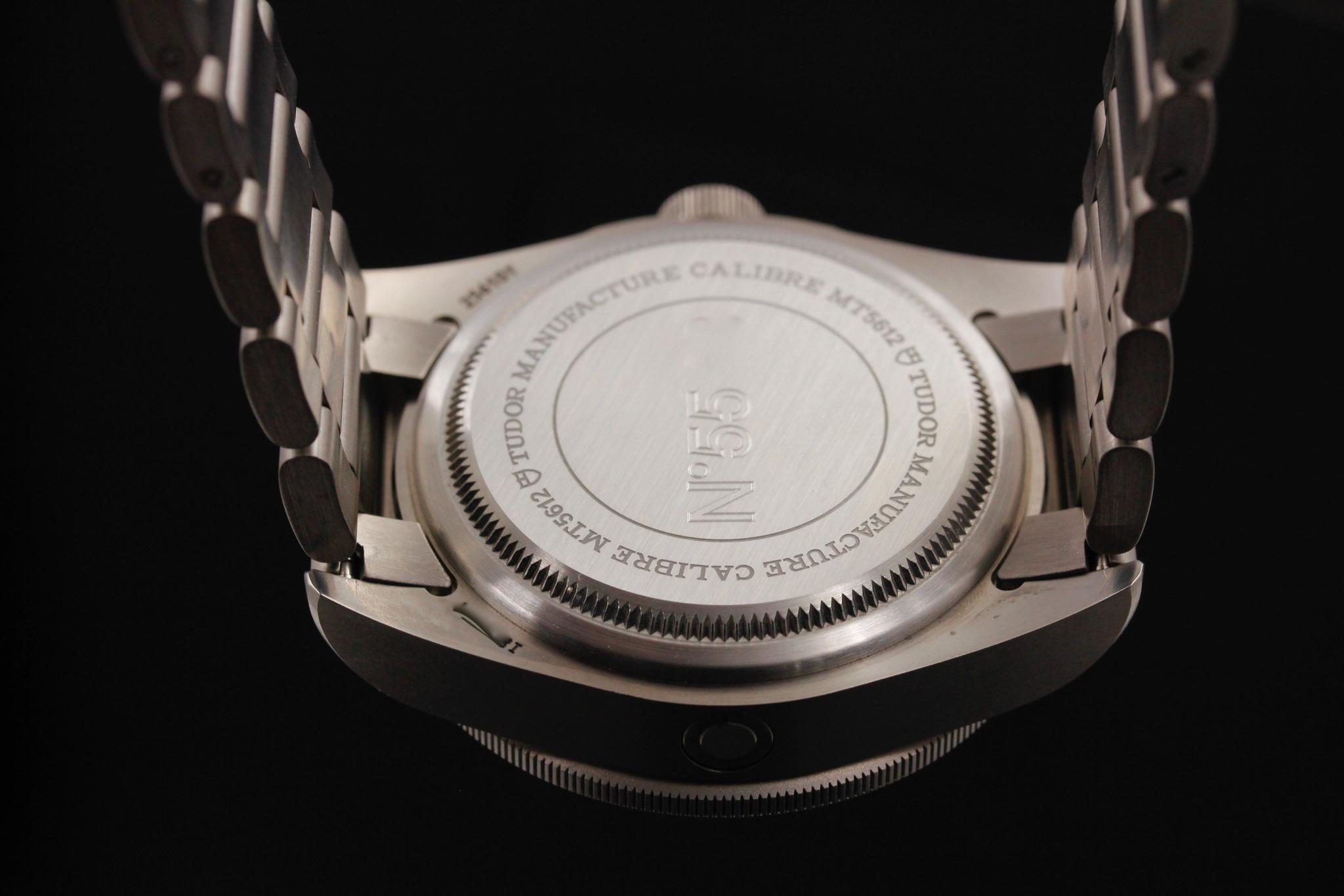 Watch Image 8