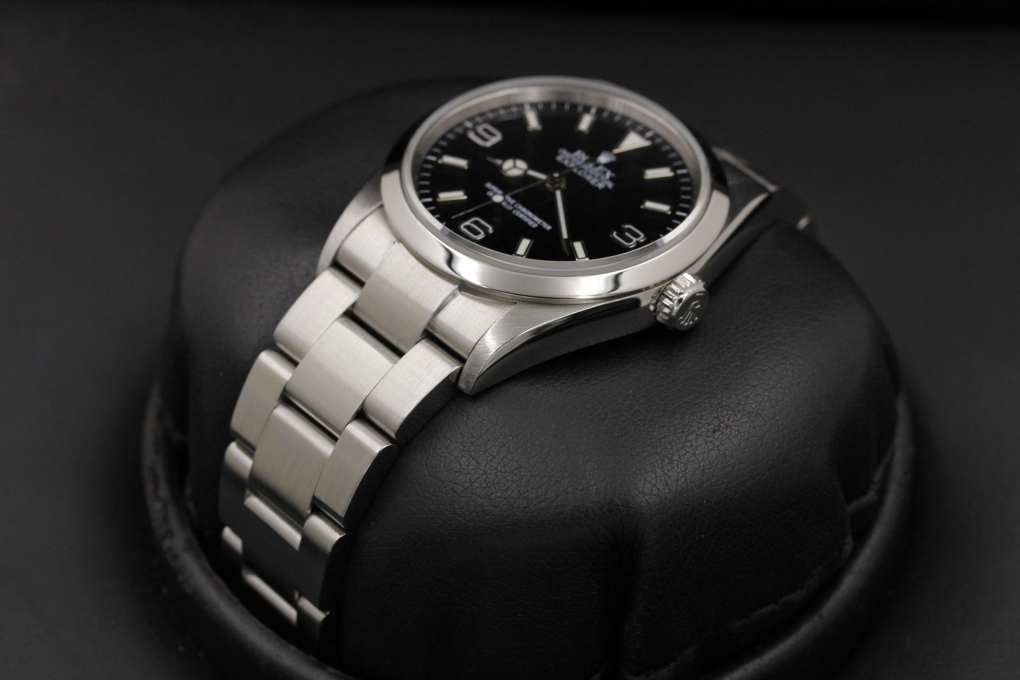 Watch Image 2