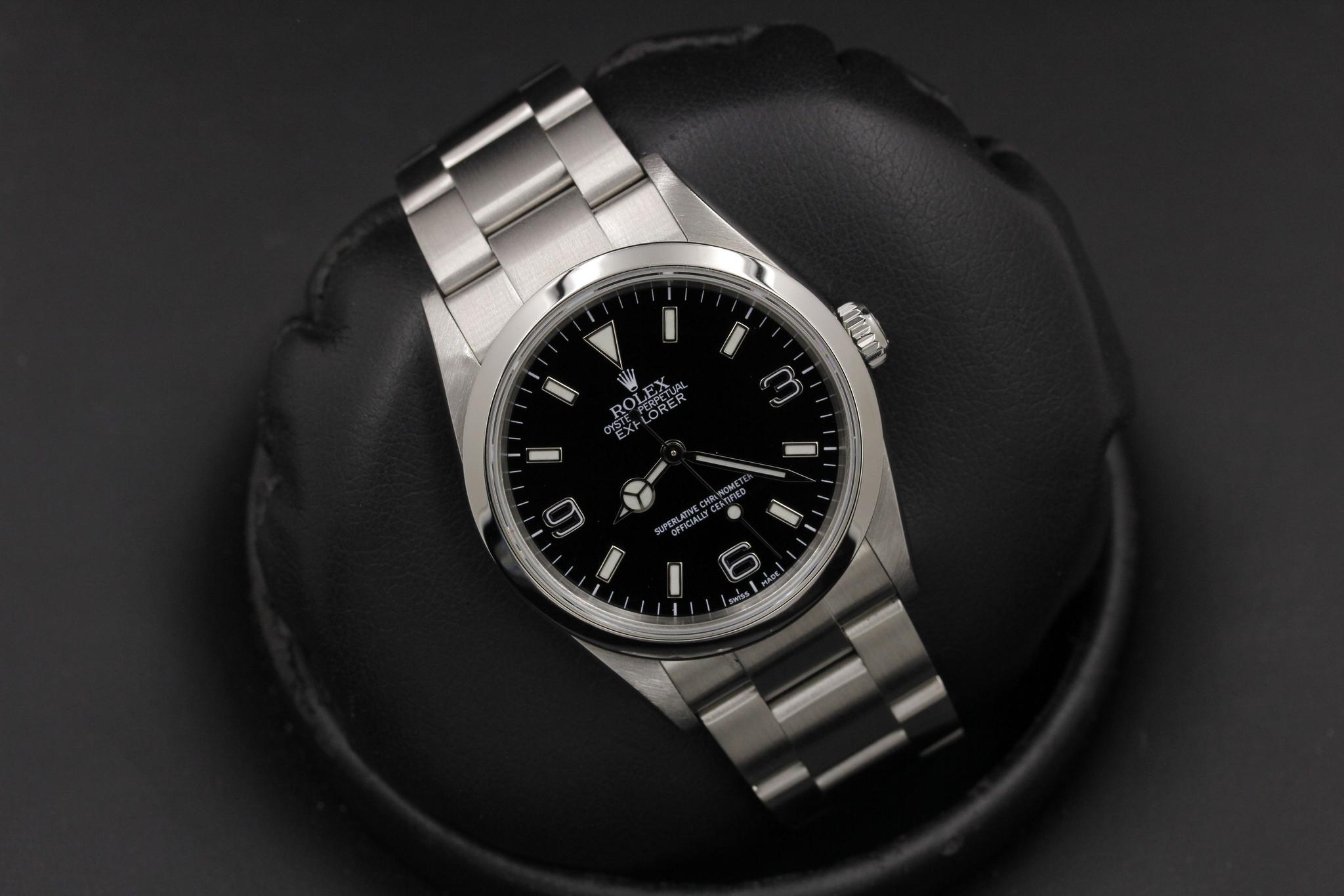 Watch Image 11