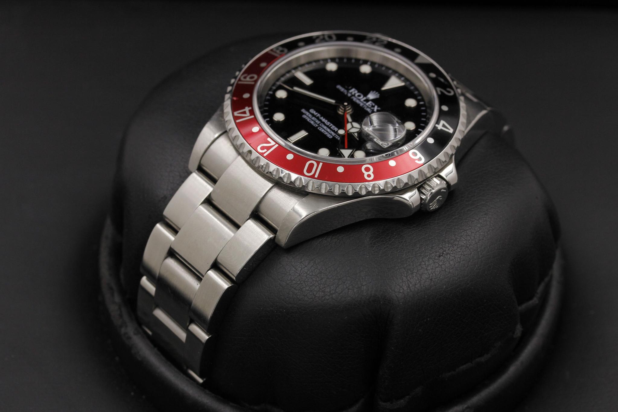 Watch Image 2