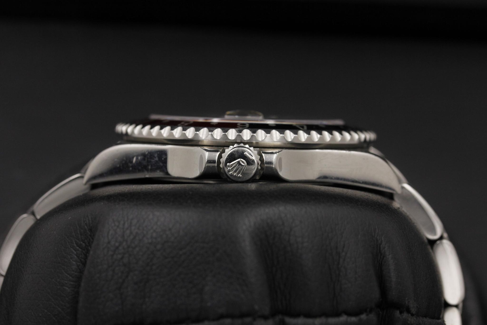 Watch Image 3