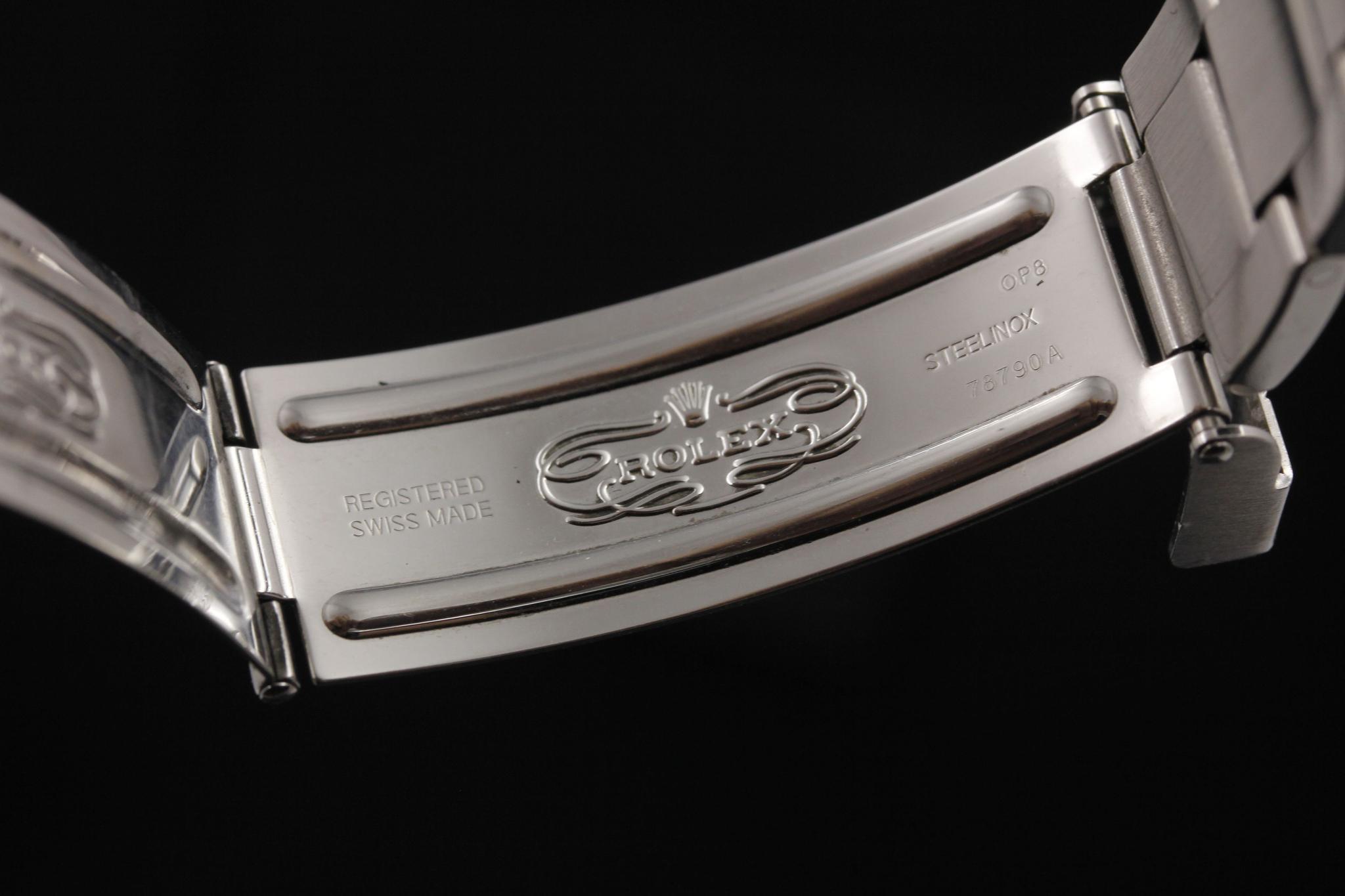 Watch Image 8