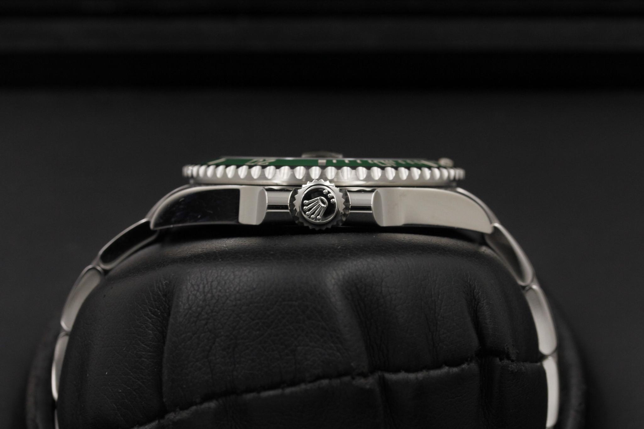 Watch Image 3