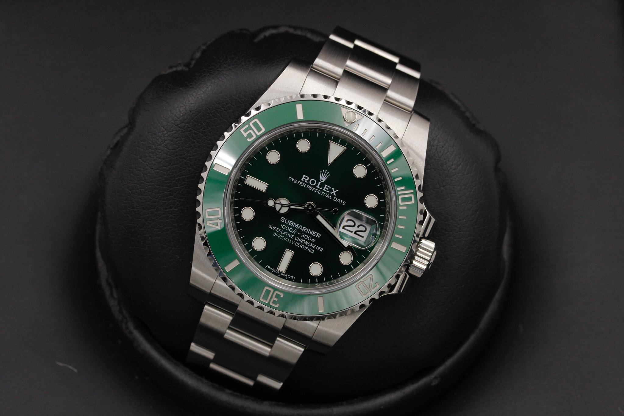 Watch Image 10