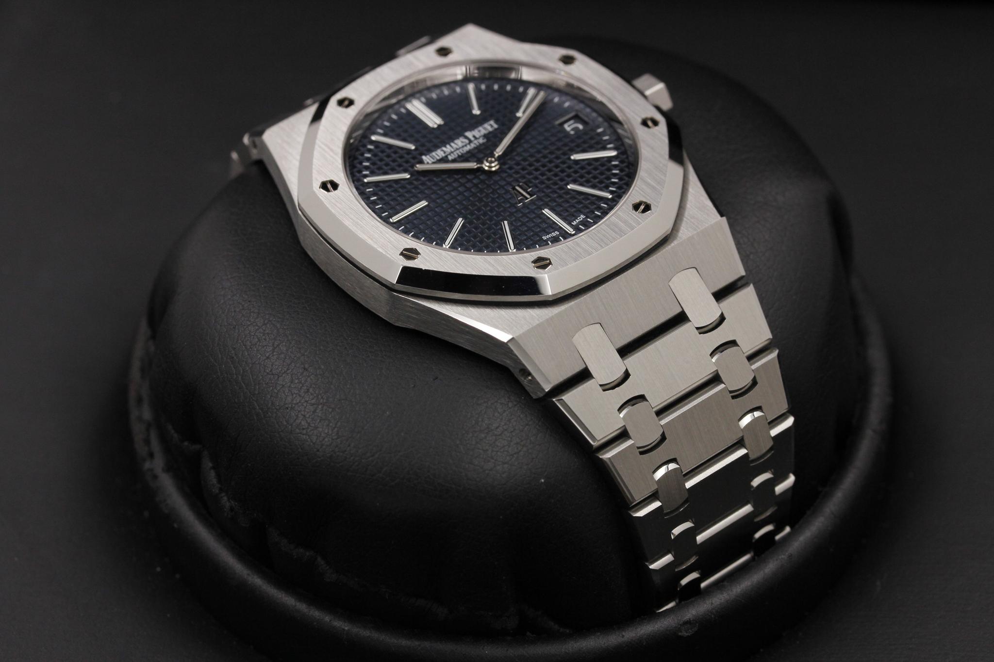 Watch Image 6