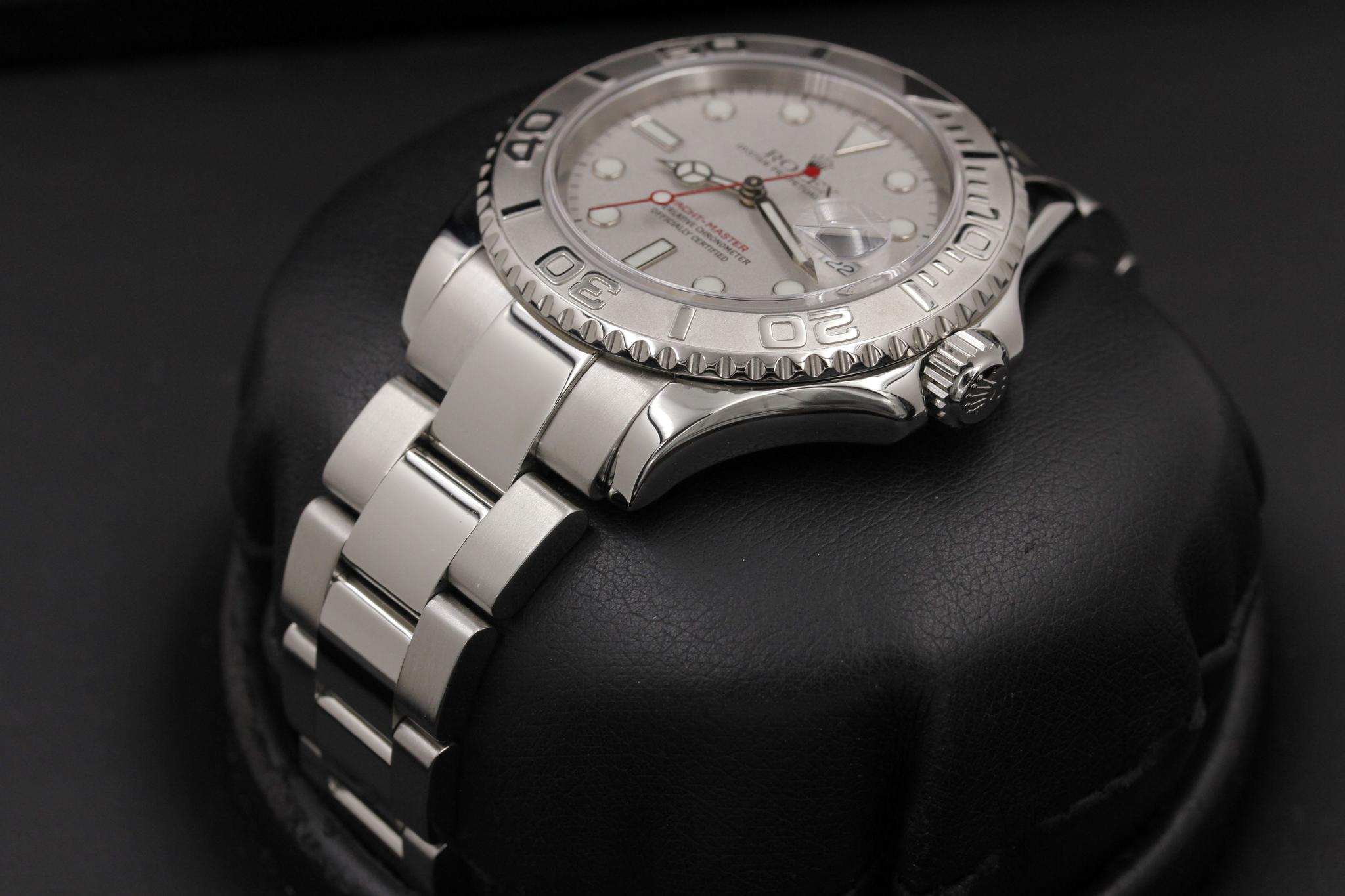 Watch Image 2