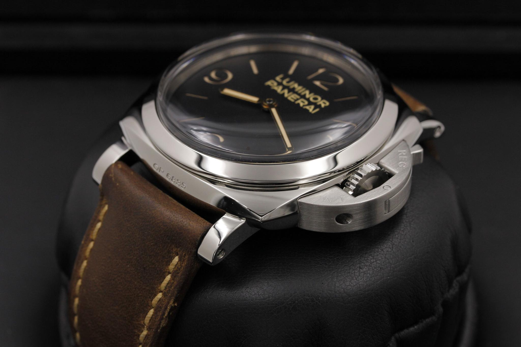 Watch Image 2