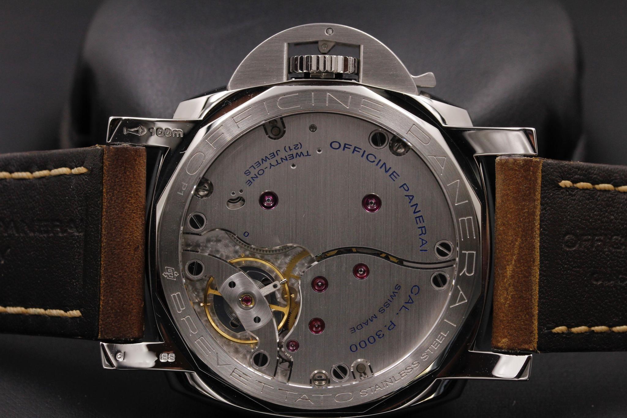 Watch Image 7