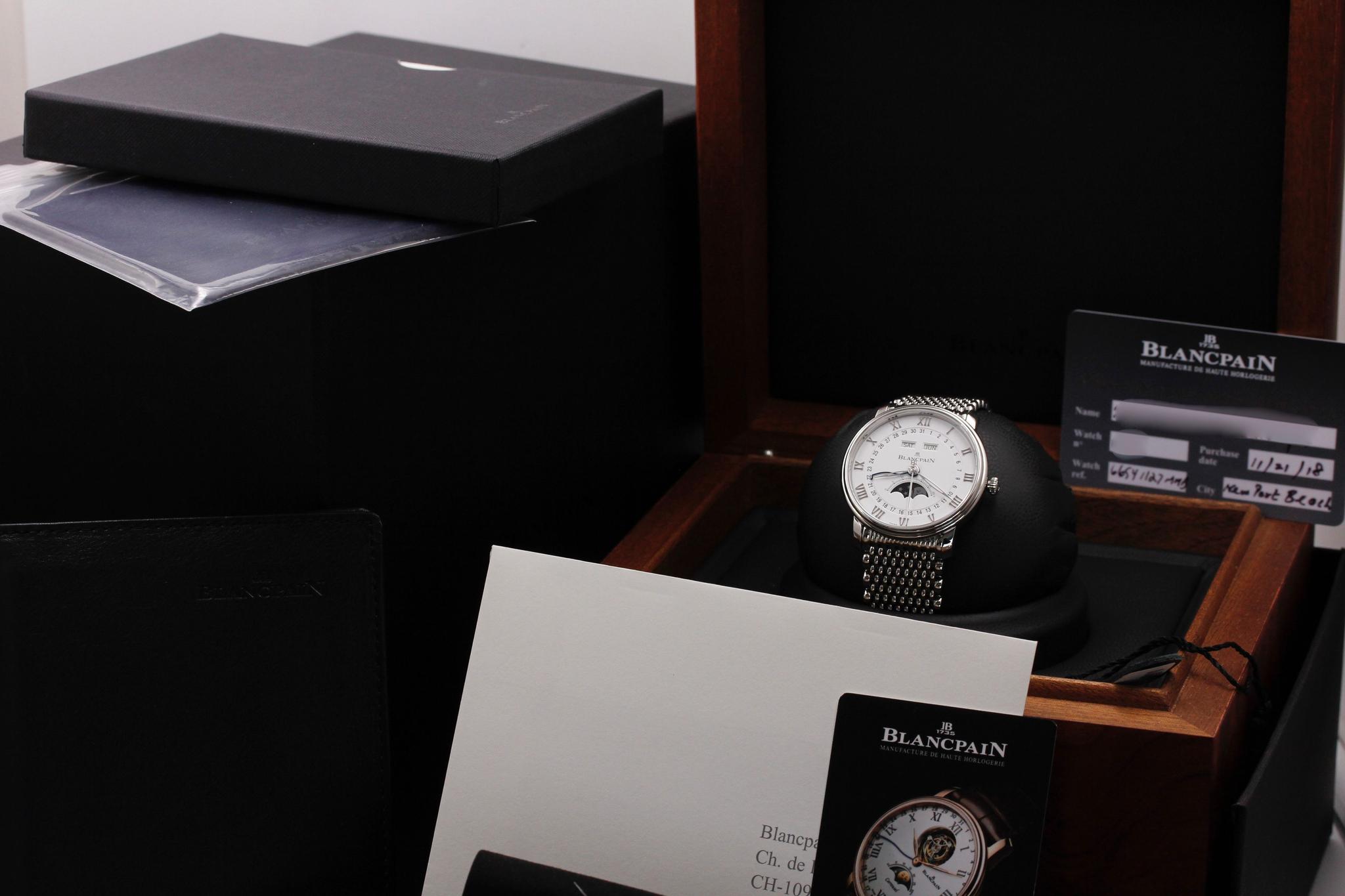 Watch Image 11