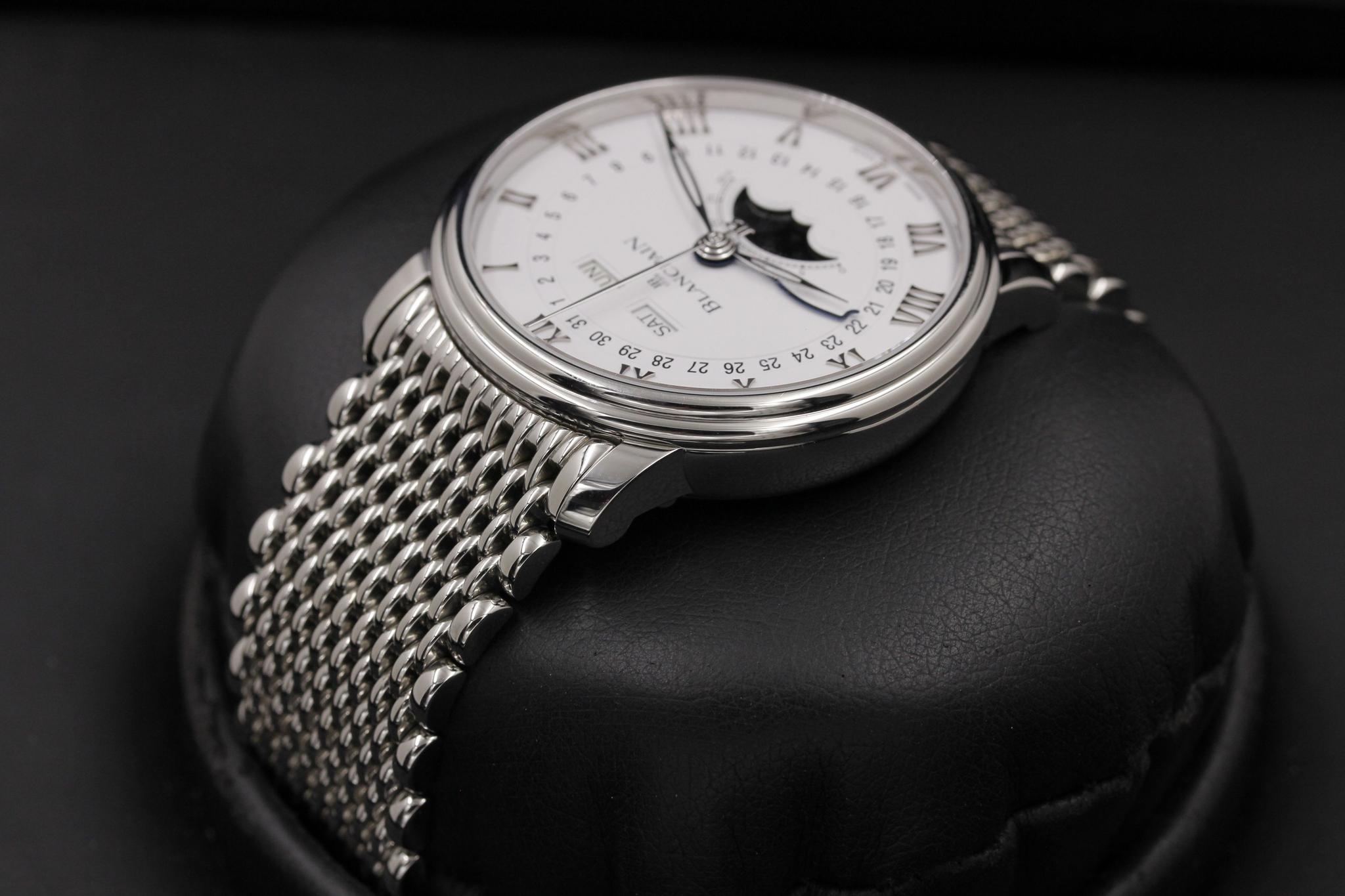 Watch Image 5