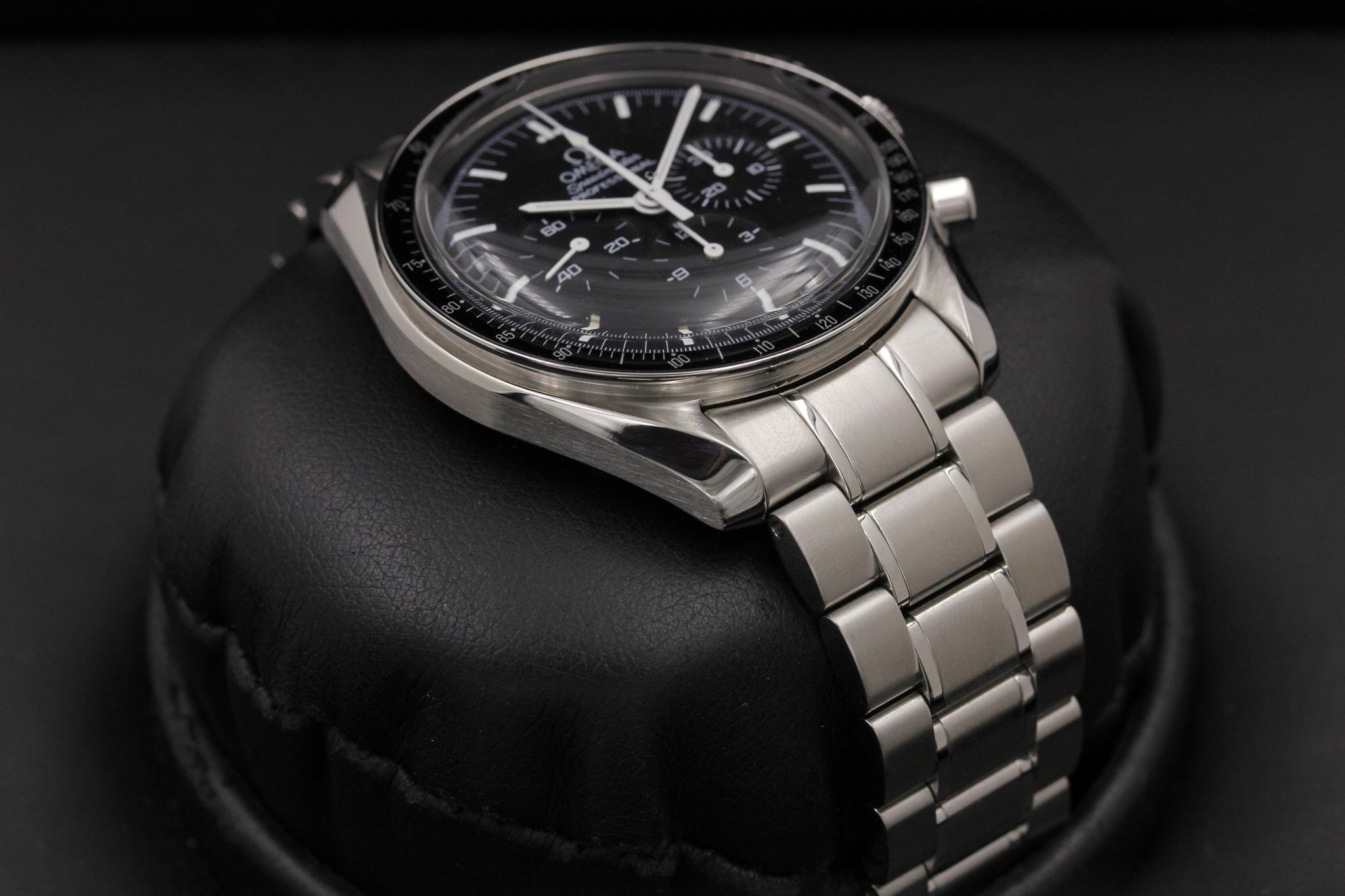 Watch Image 6