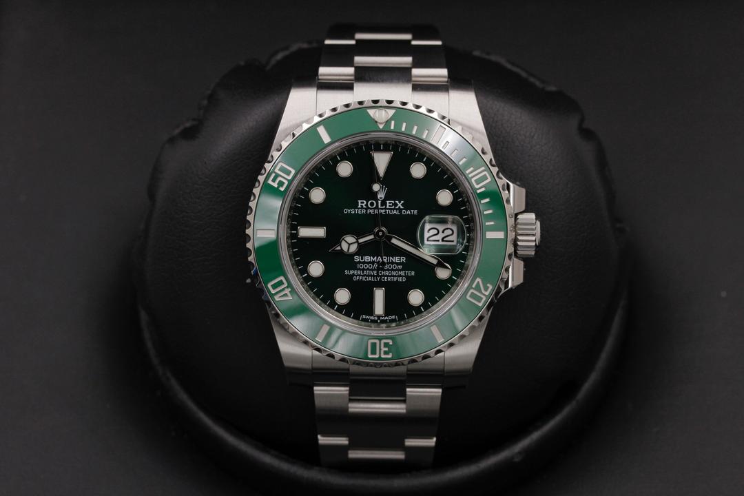 Rolex Submariner "Hulk" 116610