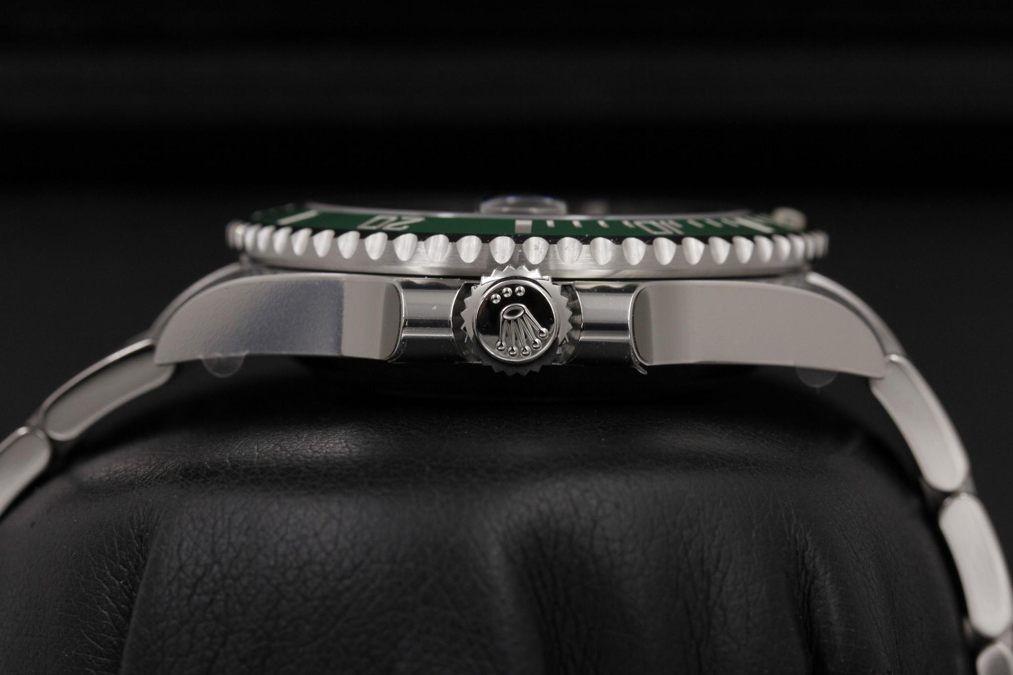 Watch Image 3